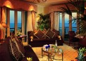 The Ritz Carlton Dubai: Club Lounge